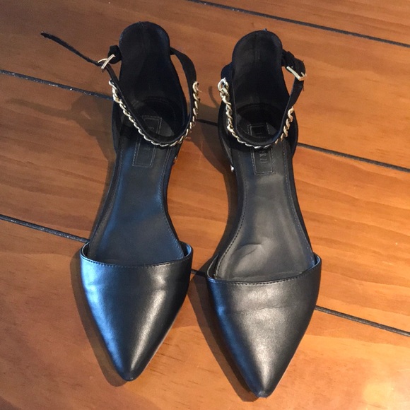 Black Pointy Toe Flats w/ Gold Chai Ankle strap - Picture 5 of 5